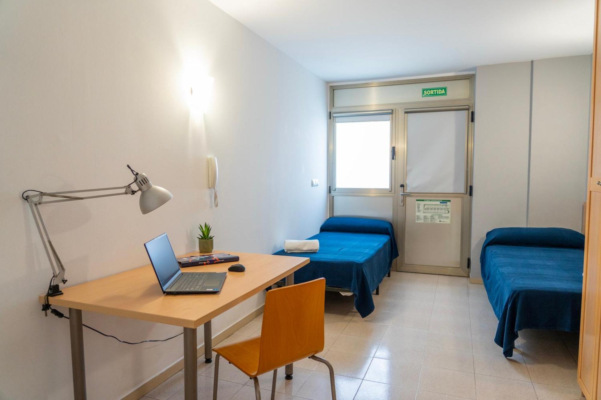 Apartaments Turístics Residencia Vila Nova Vilanova i la Geltrú Exterior foto