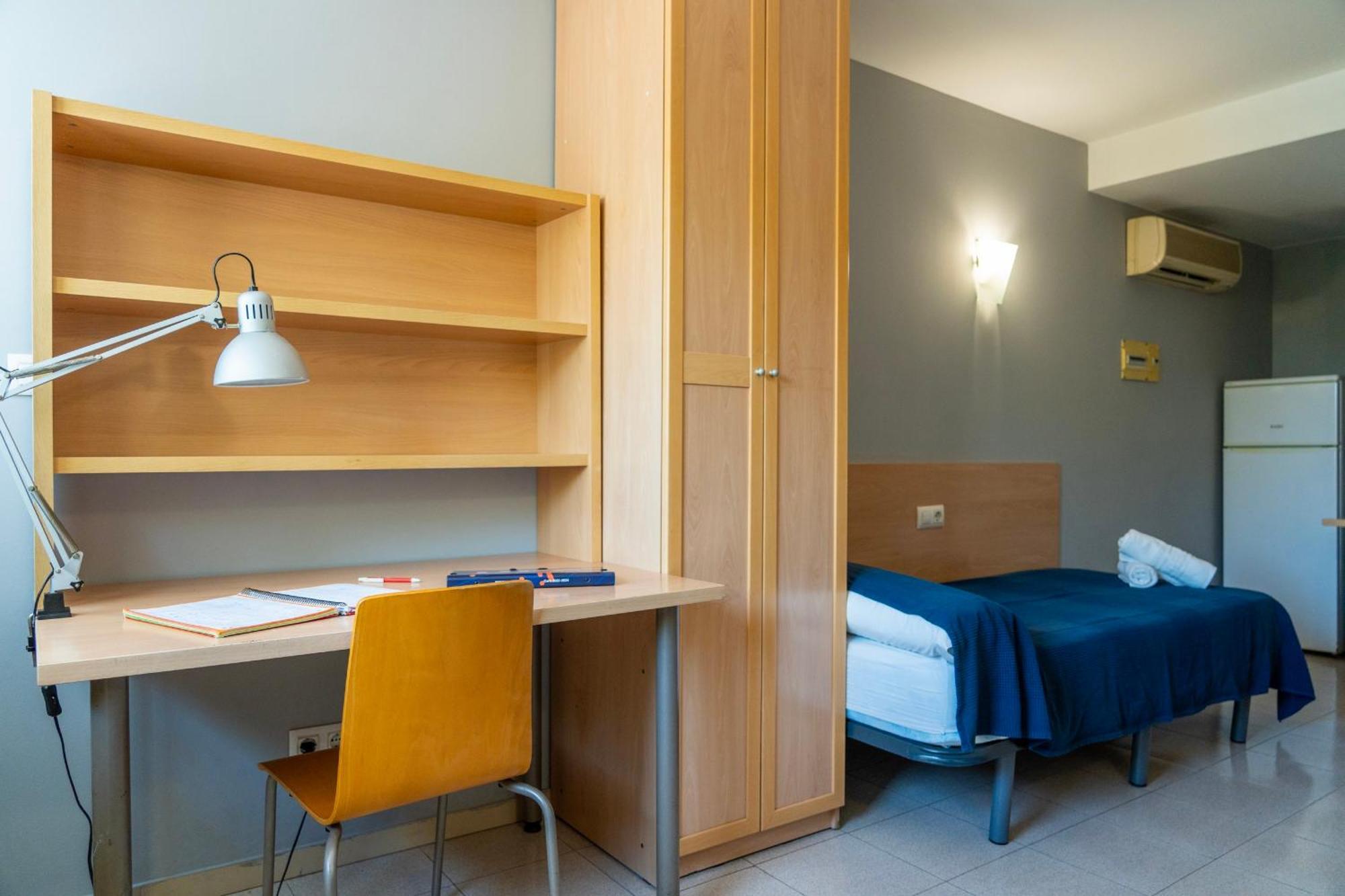 Apartaments Turístics Residencia Vila Nova Vilanova i la Geltrú Exterior foto