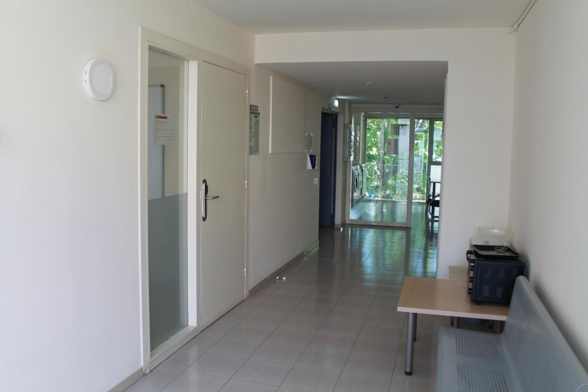 Apartaments Turístics Residencia Vila Nova Vilanova i la Geltrú Exterior foto
