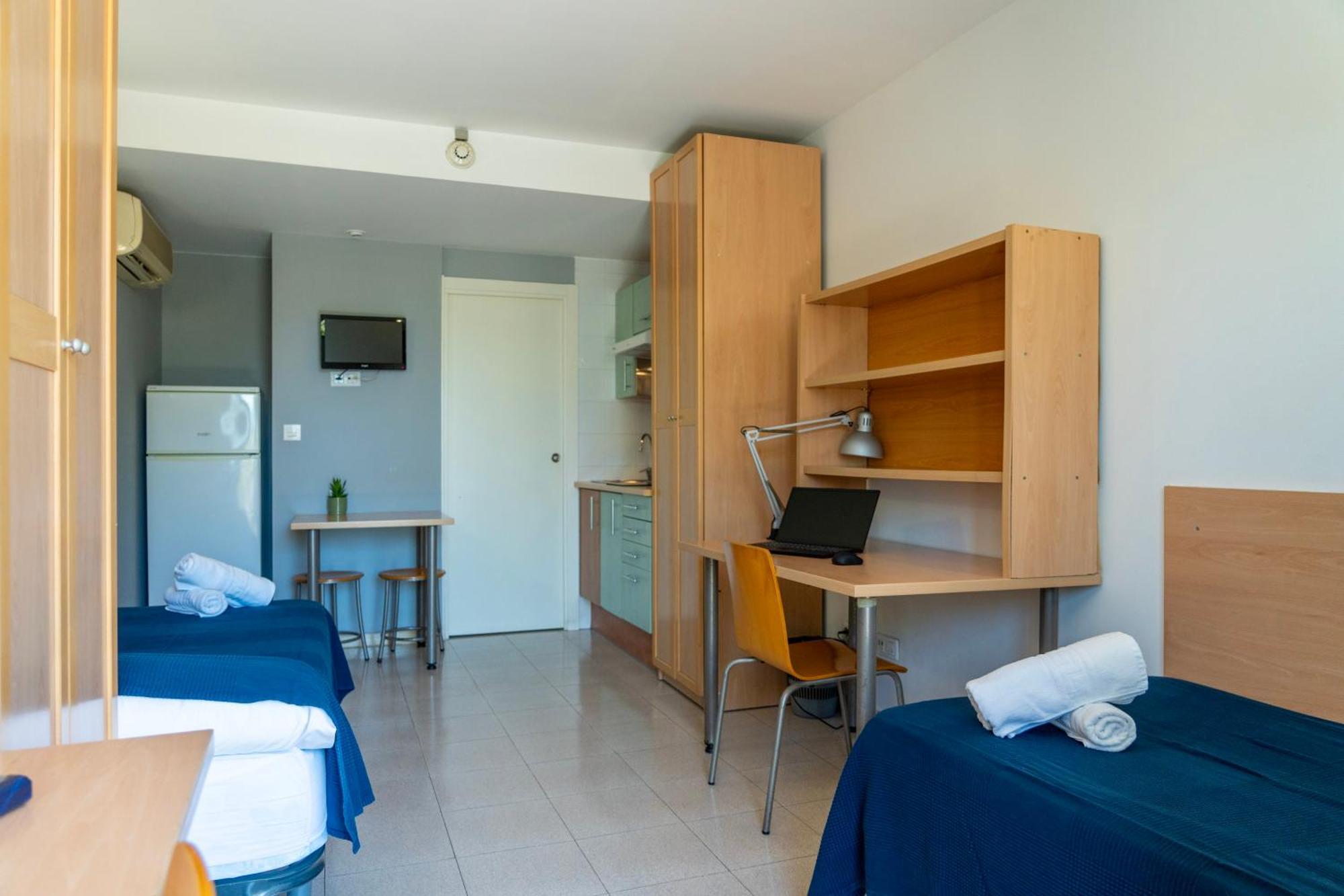 Apartaments Turístics Residencia Vila Nova Vilanova i la Geltrú Exterior foto