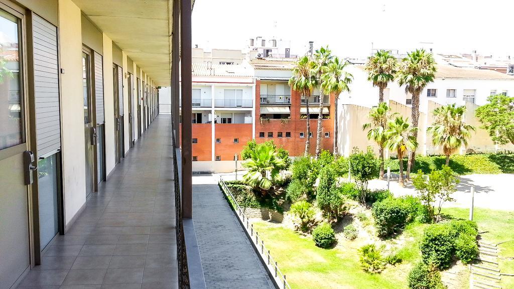 Apartaments Turístics Residencia Vila Nova Vilanova i la Geltrú Habitación foto